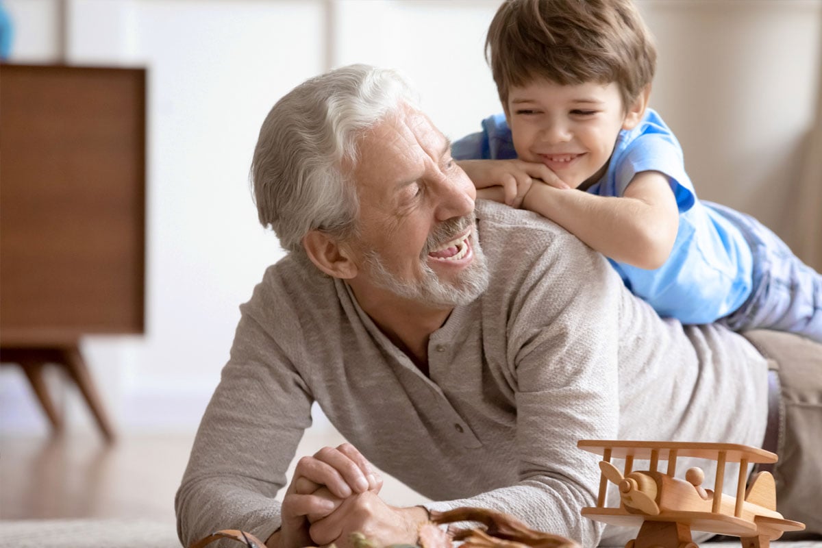 4-advantages-of-term-life-insurance-benefits-explained-fidelity-life